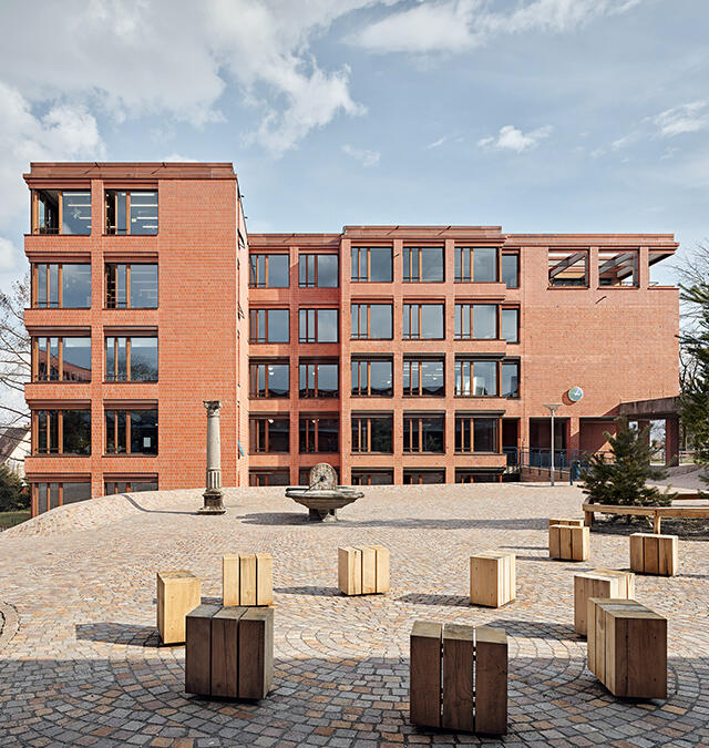 Sanierung und Erweiterung Schulanlage Röhrliberg Cham