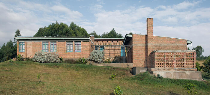 Ausbildungszentrum mit Forstfarm und Herberge in Buhweju (Uganda)