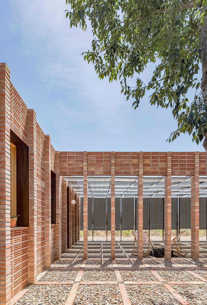 Manel and Montse House
