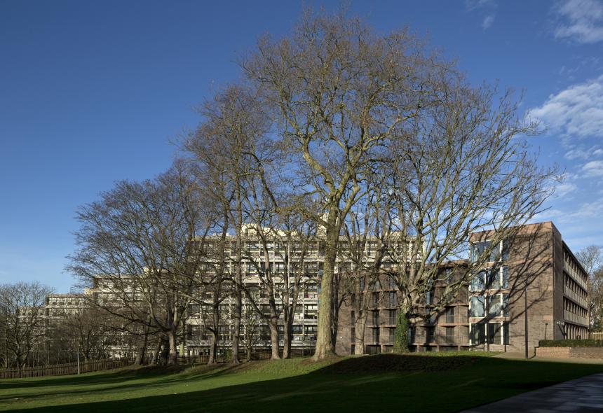 Chadwick Hall Roehampton, London 2012–2016. The West Court viewed from the rear of Downshire House.