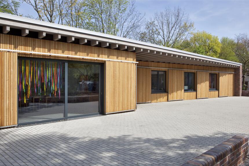 Spielhaus Abenteuerspielplatz Eller | Düsseldorf