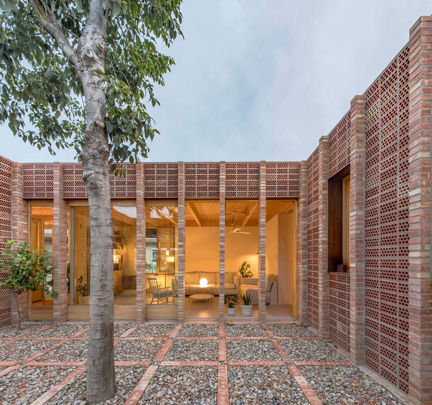 Manel and Montse House (Sant Esteve de Palautordera, ES)