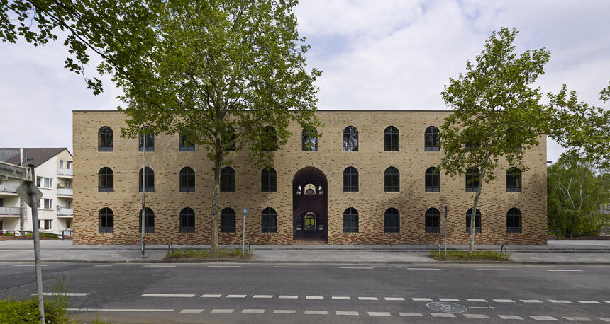 ROM.HOF