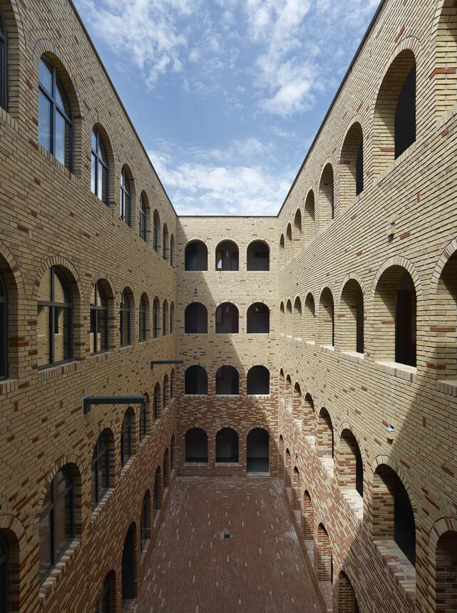 ROM.HOF