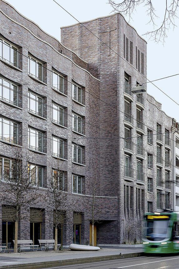 Die Kirche im Wohnhaus –  St. Christophorus Kirchenzentrum