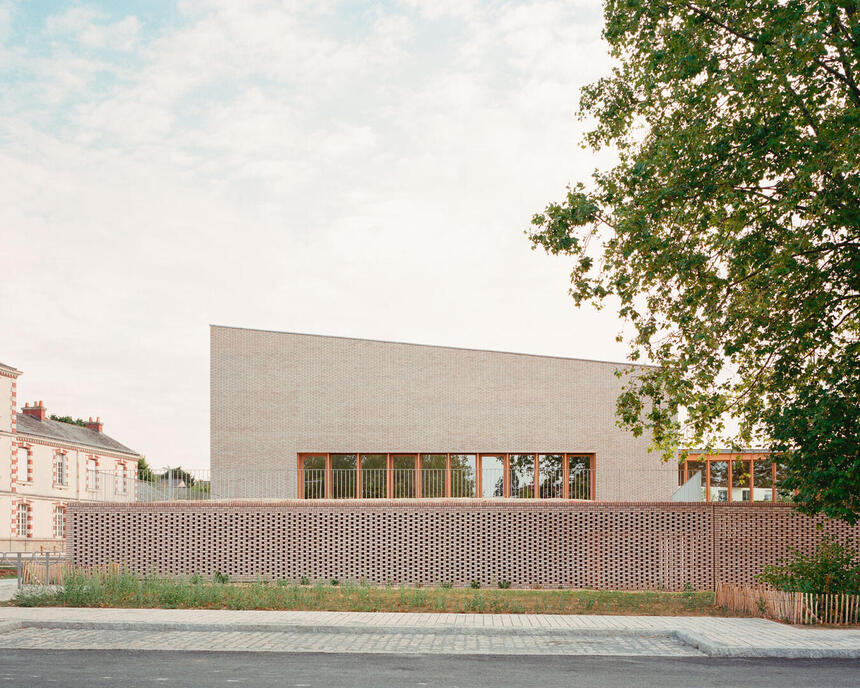 Alice Guy public school