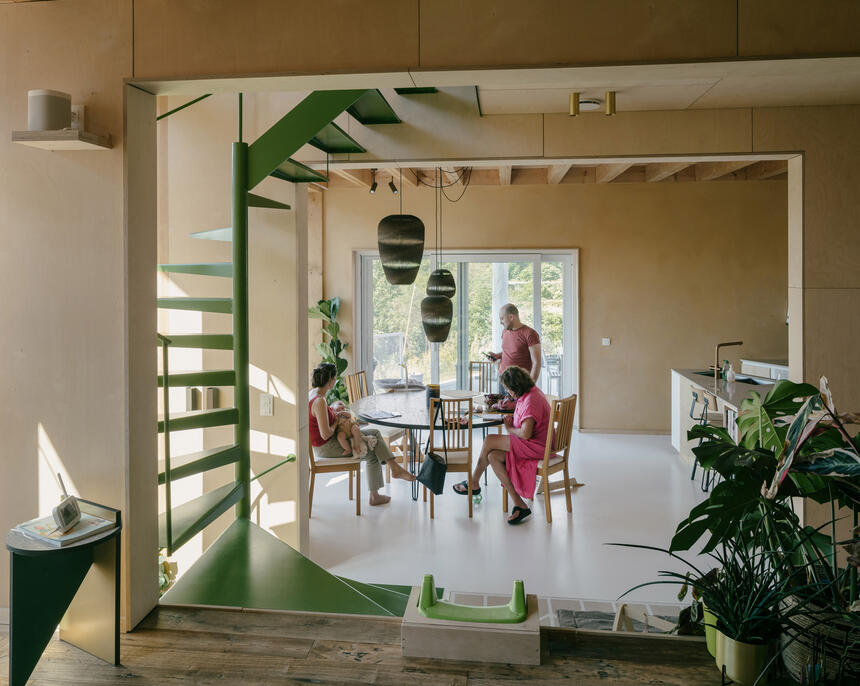 Gebäudefoto jtB house