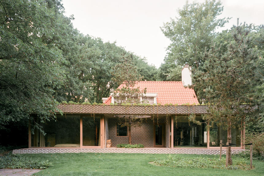 Gebäudefoto BD House