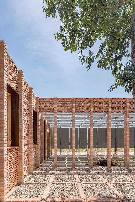 Manel and Montse House