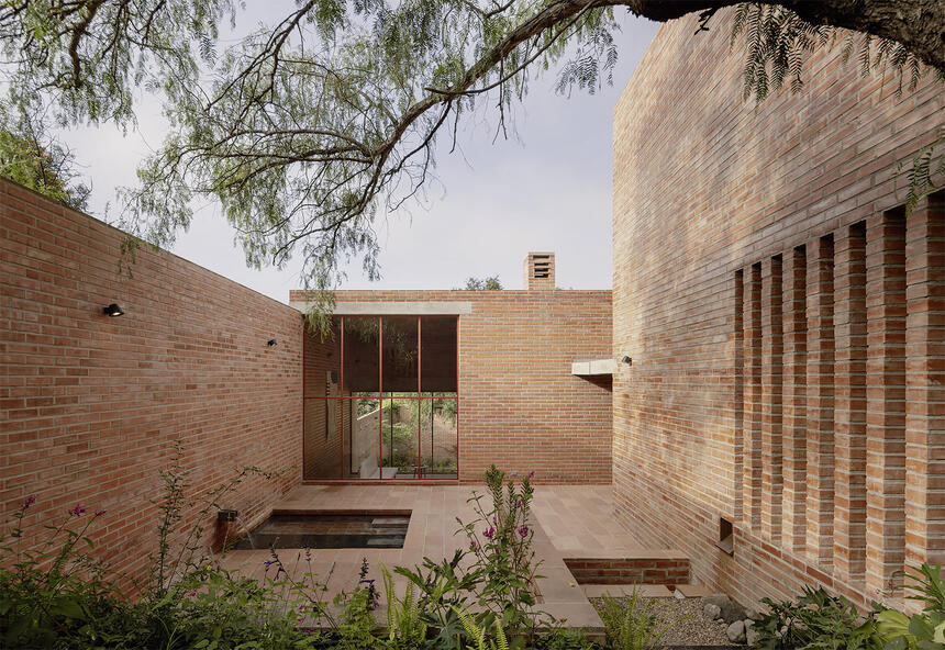 Pirules House (San Miguel de Allende, MX)