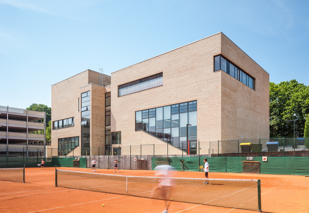 Professor Pirlet Strasse