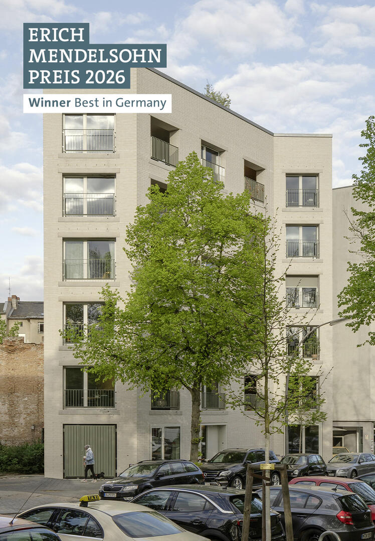 Foto von Ein Monolith als Lückenschluss (Berlin, DE)