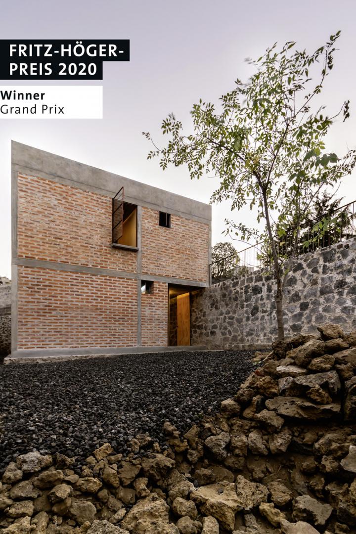 Winner Grand Prix, Nakasone House, Mexiko-Stadt/Mexiko